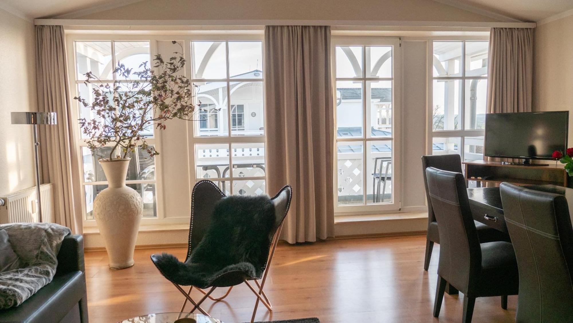Sehnsucht Ruegen Ferienappartements Sellin  Ngoại thất bức ảnh